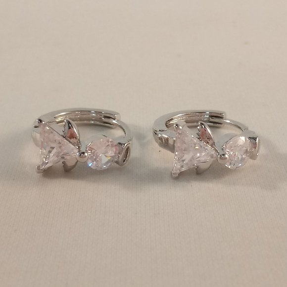 Silver Angel White Diamond Zircon Hoop Huggie Earrings Gorgeous Party Gift - Picture 4 of 6